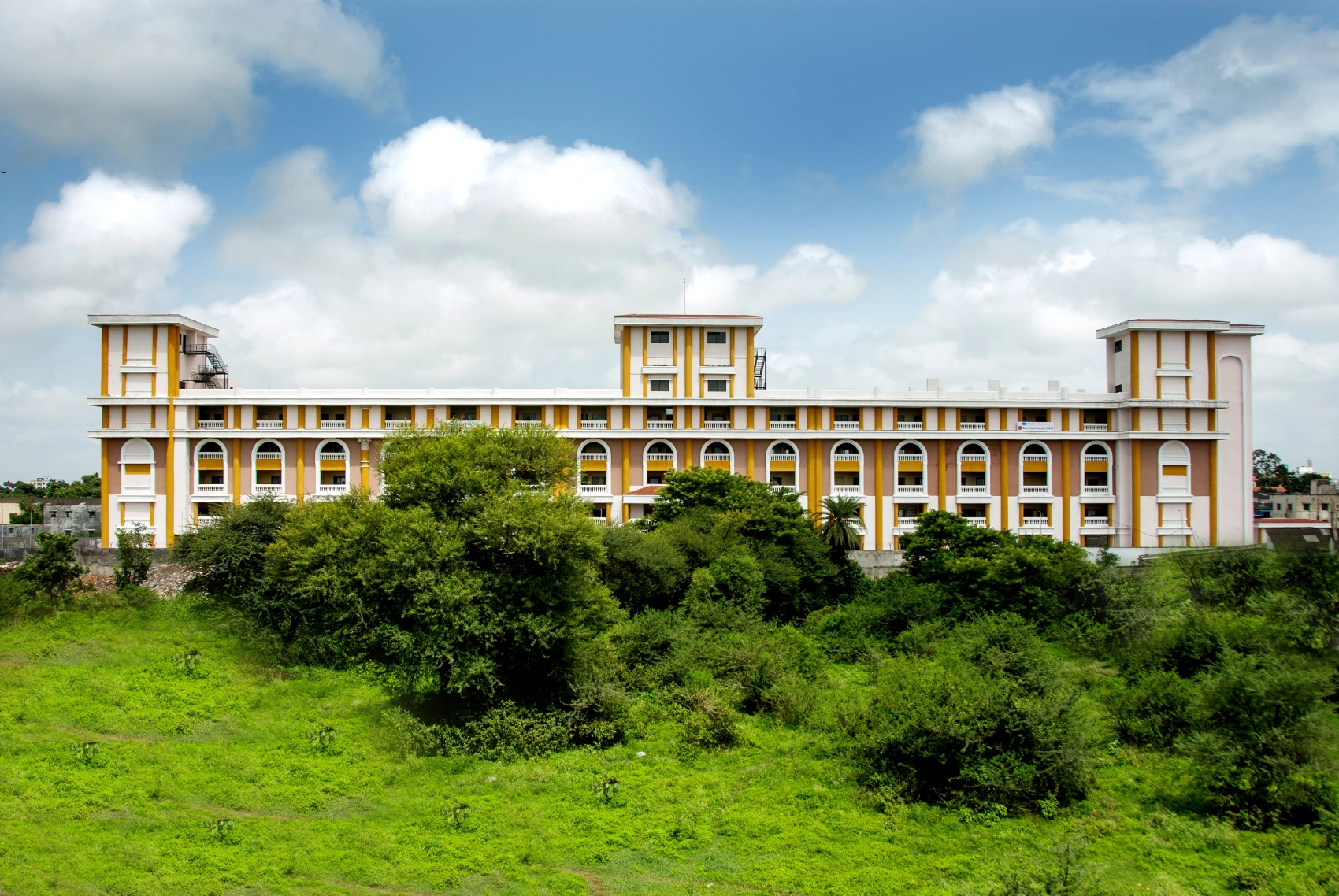 BALAJI LAW COLLEGE - 1